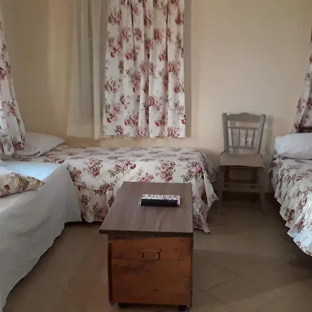 Sparta Githion Politimis Village House